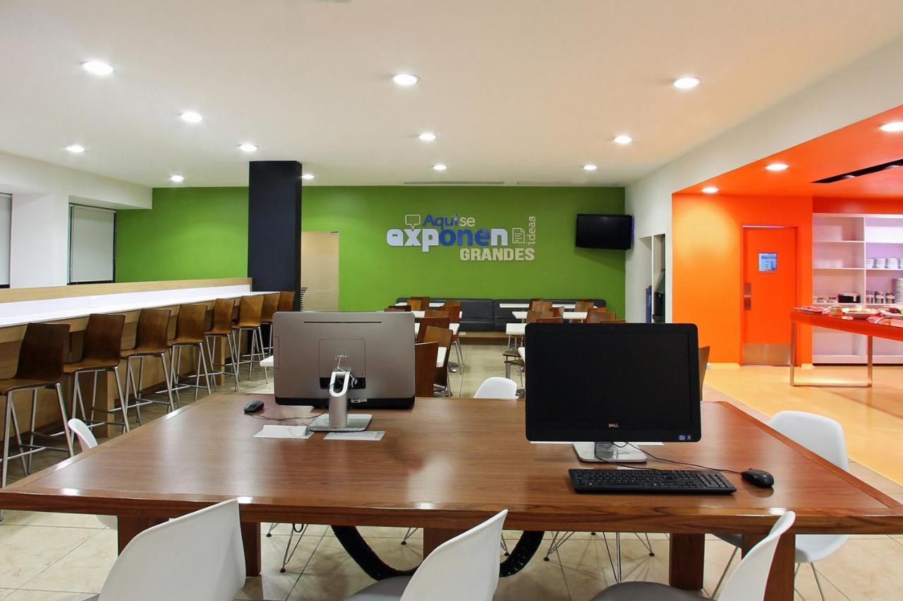 Hotel One Queretaro Aeropuerto El Coyote
